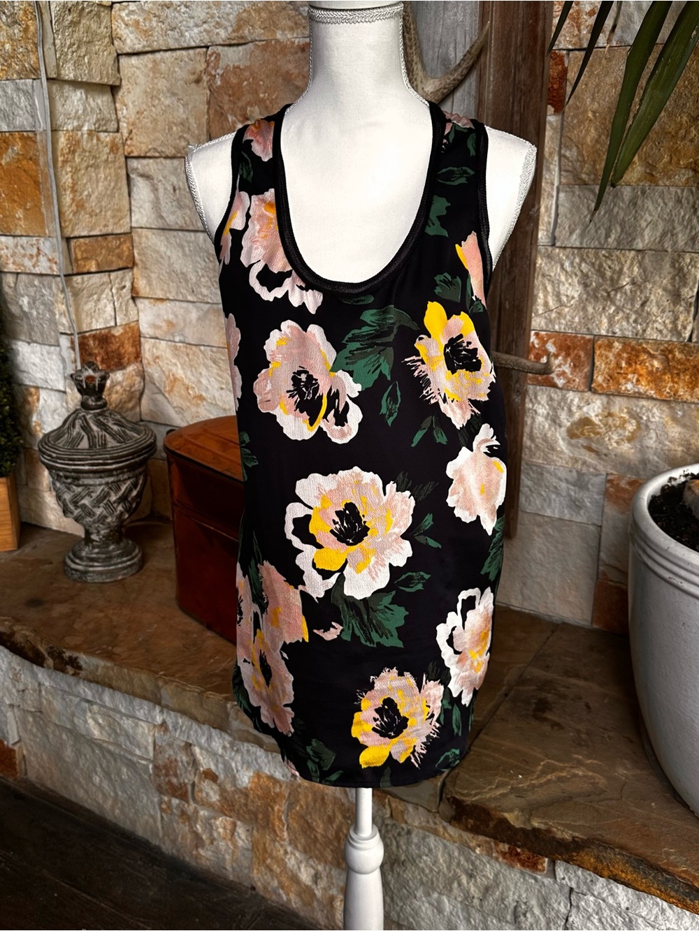 Banana Republic Navy Floral Scoop Neck Tank with Pink & Yellow Blooms